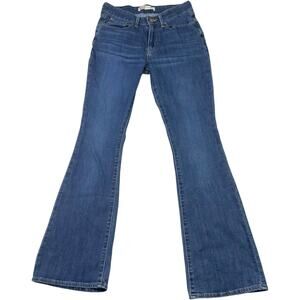 Levi’s Signature Mid Rise Bootcut Jeans Women’s W27 L32 Medium Wash